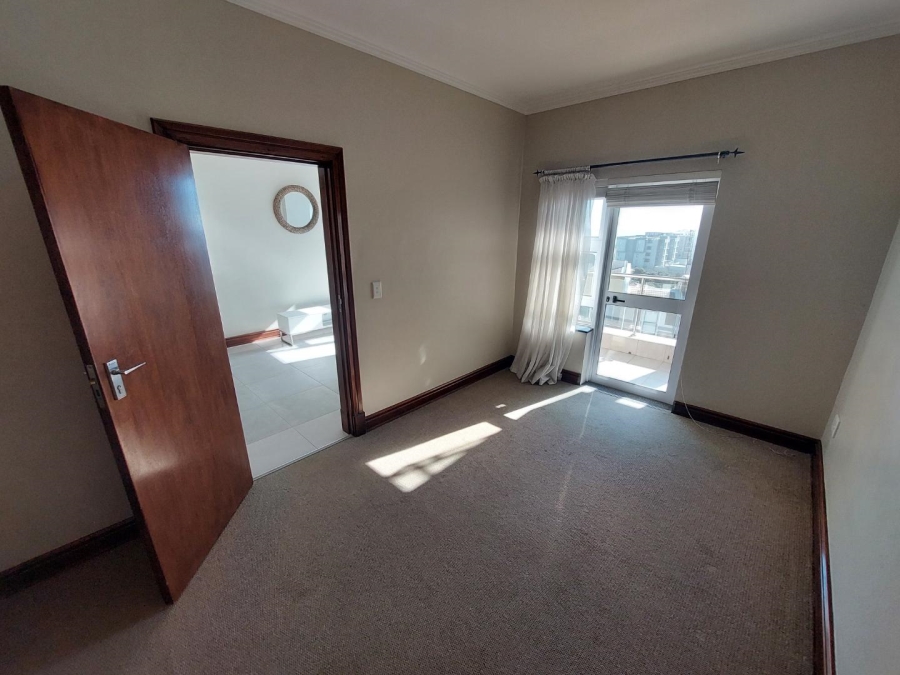 2 Bedroom Property for Sale in Table View Western Cape